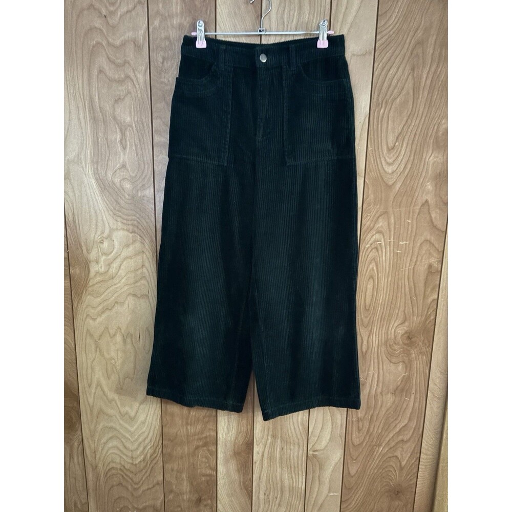 Forever 21 Women’s cropped, wide-leg corduroy jeans Dark Green Size Medium F21 M